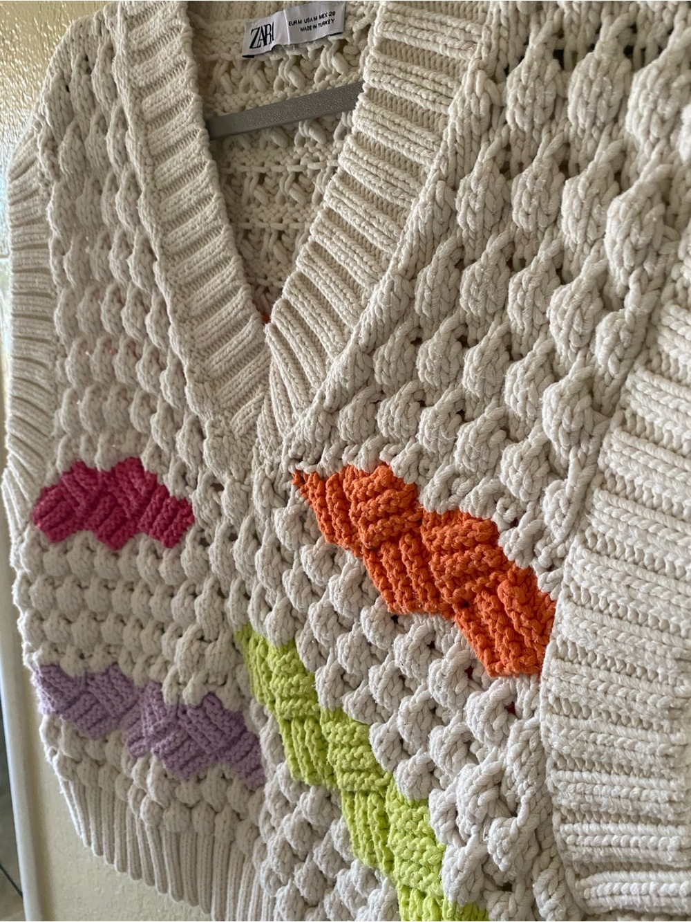 Zara Chunky Knit Oversized Sleeveless Sweater - Picture 3 of 5